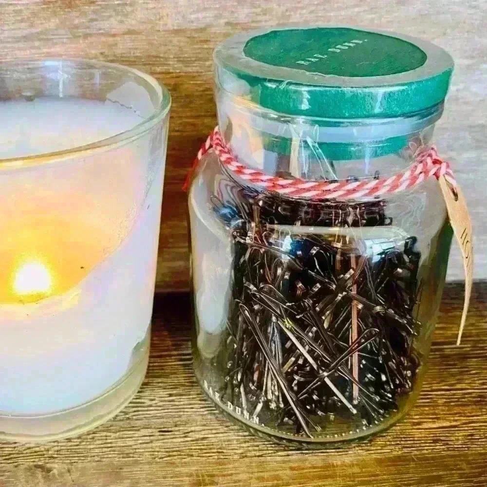 NEW 300 Bobby Pins MERRY & BRIGHT Adorable reusable glass jar w/ Lid by RAE DUNN - Picture 9 of 12